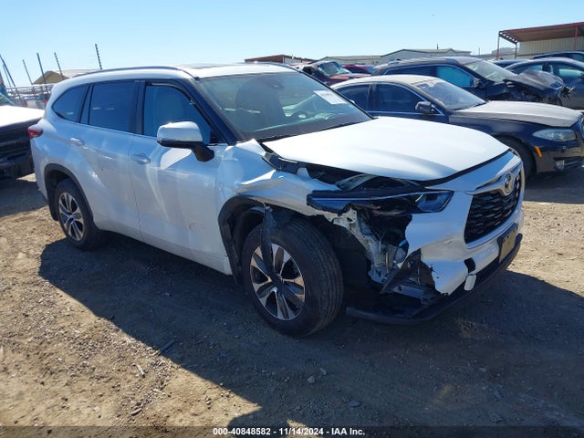 Toyota Highlander Xle 2023 5TDKDRAH3PS007392 Image 1
