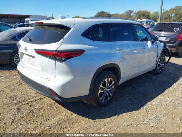 Toyota Highlander Xle 2023 5TDKDRAH3PS007392 Image 4
