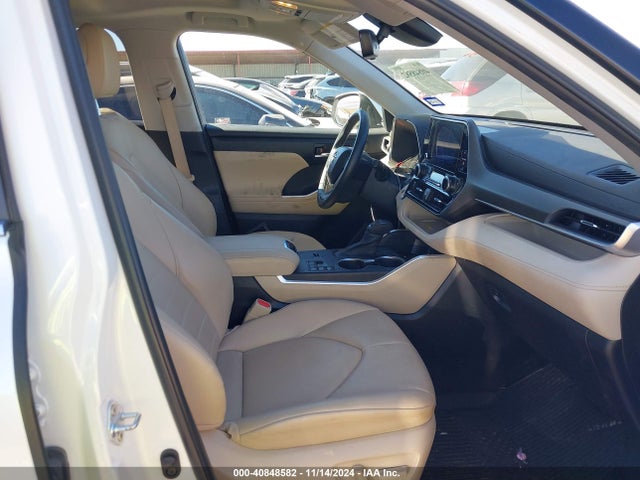 Toyota Highlander Xle 2023 5TDKDRAH3PS007392 Image 5