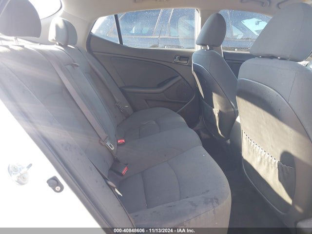 KIA Optima Lx 2015 KNAGM4A77F5662270 Image 8