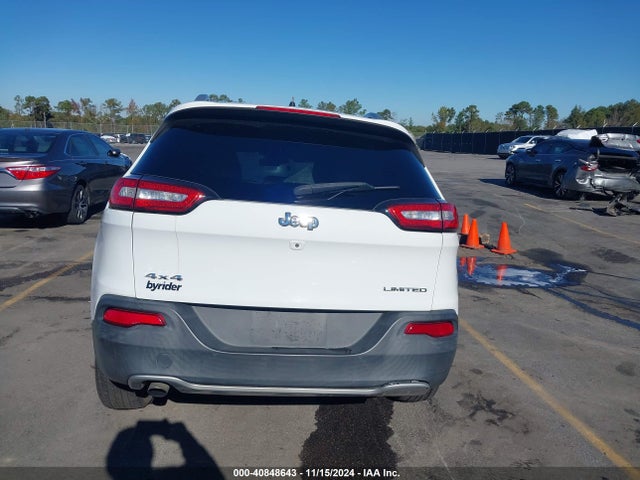 1C4PJMDB2FW716306 Jeep Cherokee Limited