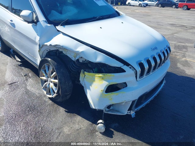 1C4PJMDB2FW716306 Jeep Cherokee Limited