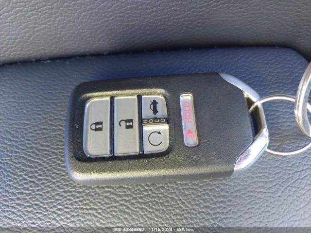 1HGCV1F96JA105780 Honda Accord Touring