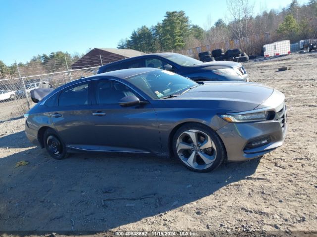 1HGCV1F96JA105780 Honda Accord Touring