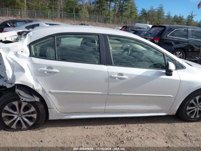 JTDEAMDE4N3000394 Toyota Corolla Hybrid Le