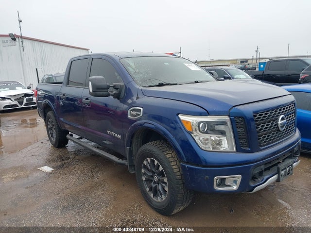Nissan Titan Pro-4x 2017 1N6AA1E52HN562196 Image 1