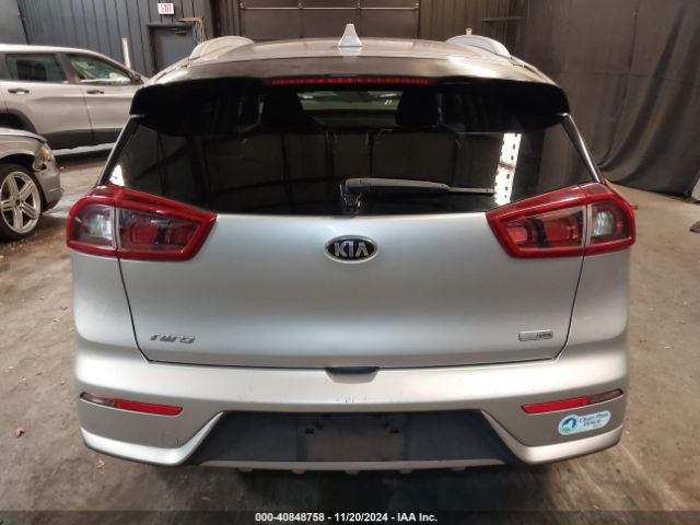 KNDCB3LC2K5231437 KIA NIRO LX