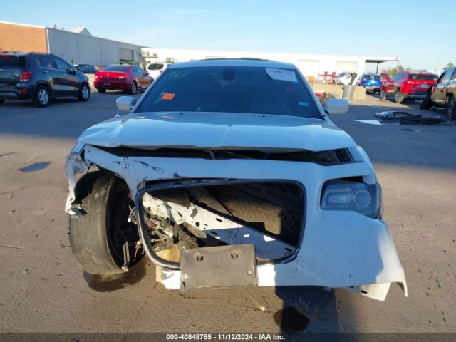 2C3CCABG8GH198213 Chrysler 300 300s