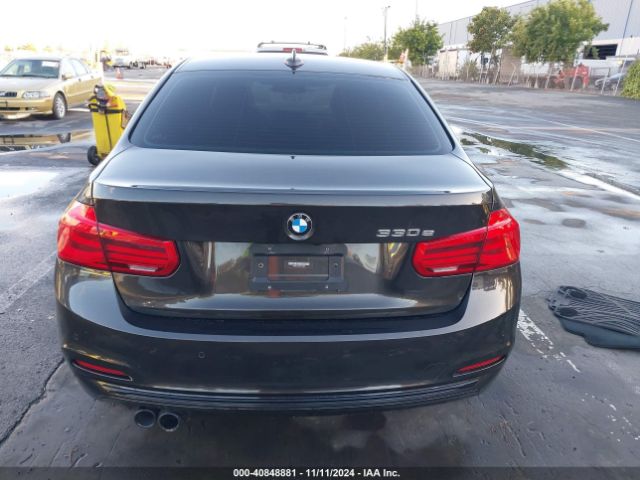 WBA8E1C33HA158626 BMW 330e Iperformance