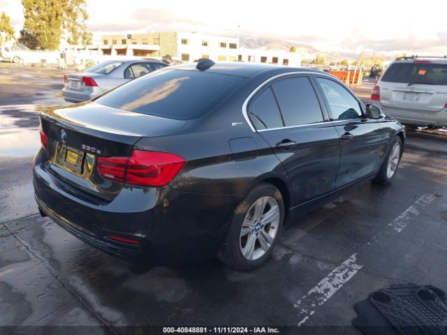 WBA8E1C33HA158626 BMW 330e Iperformance