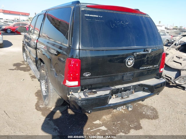 2004 CADILLAC ESCALADE ESV 3GYFK66N34G246143 Photo 2