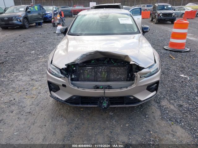 2023 VOLVO S60 7JRL12TW9PG254749 Photo 5