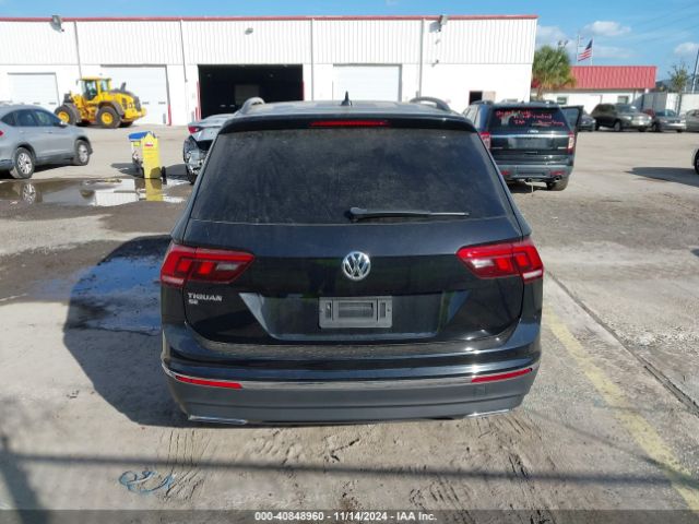 3VV3B7AX5MM104046 Volkswagen Tiguan 2.0t Se/2.0t Se R-line Black/2.0t Sel