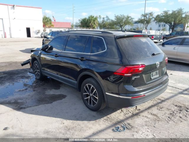 3VV3B7AX5MM104046 Volkswagen Tiguan 2.0t Se/2.0t Se R-line Black/2.0t Sel