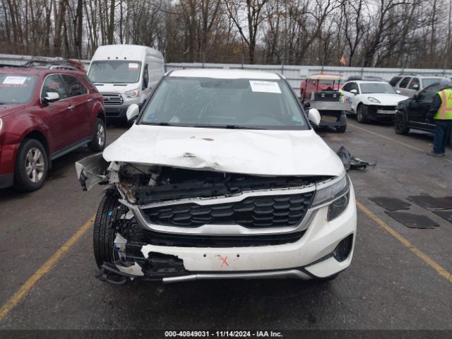 KNDEPCAA0M7144865 KIA Seltos Lx