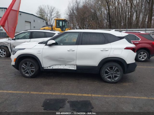 KNDEPCAA0M7144865 KIA Seltos Lx
