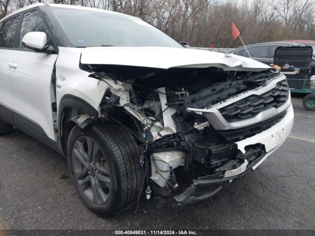 KNDEPCAA0M7144865 KIA Seltos Lx