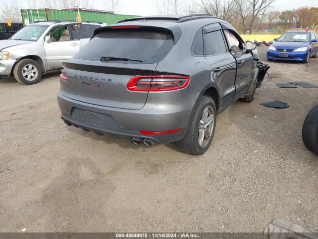 2017 PORSCHE MACAN WP1AA2A59HLB09217 Photo 3