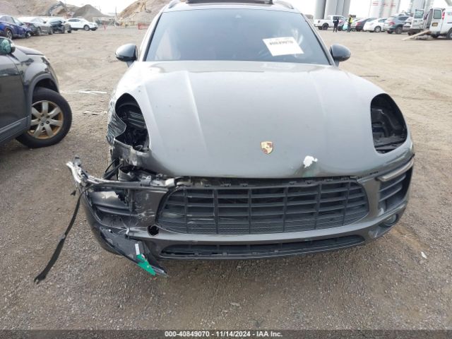 2017 PORSCHE MACAN WP1AA2A59HLB09217 Photo 5