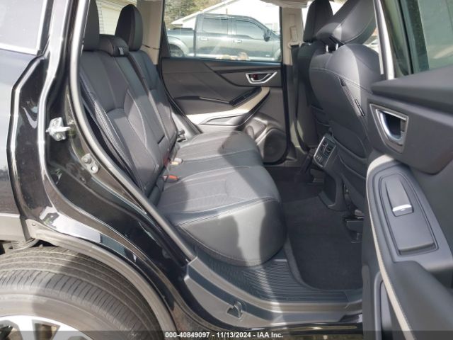 JF2SKAPC2PH435673 Subaru Forester Limited