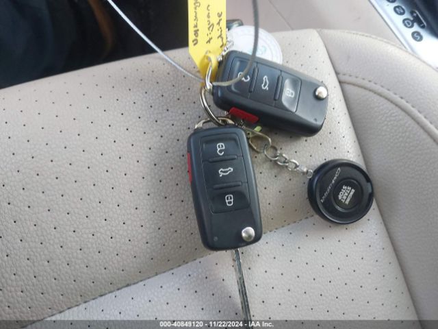 WVGBV7AX8FW115882 Volkswagen TIGUAN SE