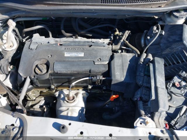 2HKRM3H4XGH553269 Honda CR-V SE