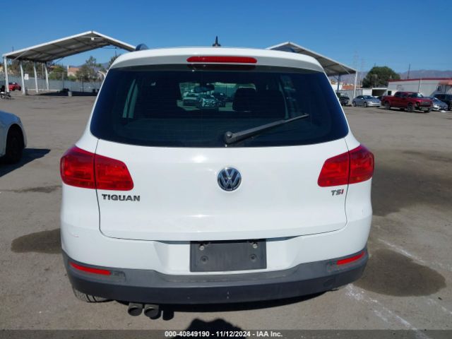 WVGAV7AX7GW523545 Volkswagen TIGUAN S