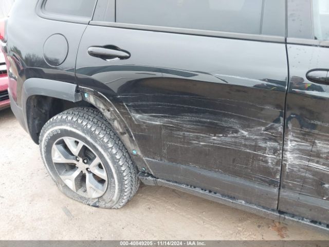 1C4PJMBS1GW139725 Jeep Cherokee Trailhawk