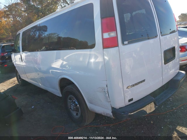 1GAZGPFG2H1227477 Chevrolet Express 3500 Lt