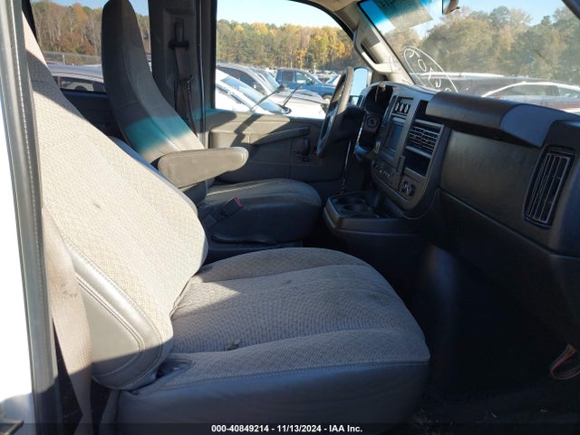 1GAZGPFG2H1227477 Chevrolet Express 3500 Lt