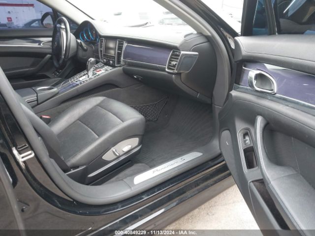2011 PORSCHE PANAMERA WP0AB2A78BL060566 Photo 4