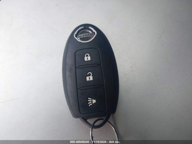 JN8AF5MV2FT565030 Nissan JUKE S