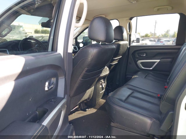 Nissan Titan Sl 2017 1N6AA1E62HN515162 Image 8