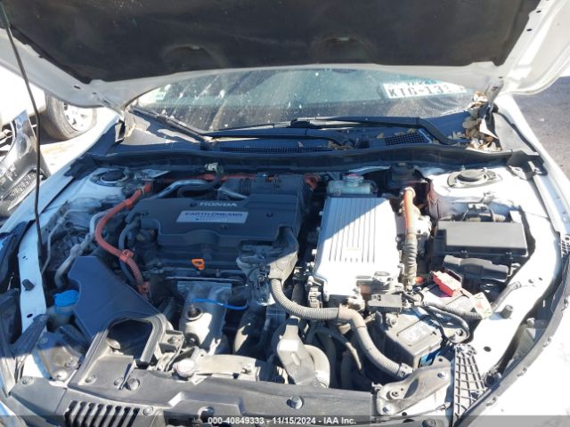1HGCR6F79FA011934 Honda Accord Hybrid Touring