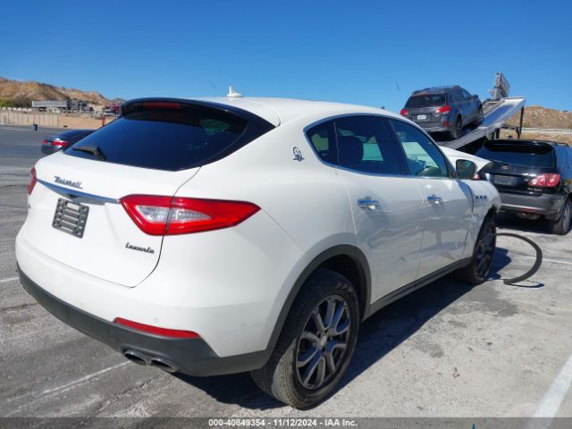 ZN661XUA1JX289416 Maserati Levante