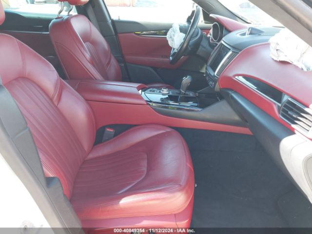 ZN661XUA1JX289416 Maserati Levante