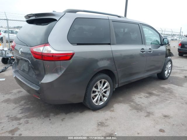 5TDJZ3DCXJS189853 Toyota Sienna Le 7 Passenger