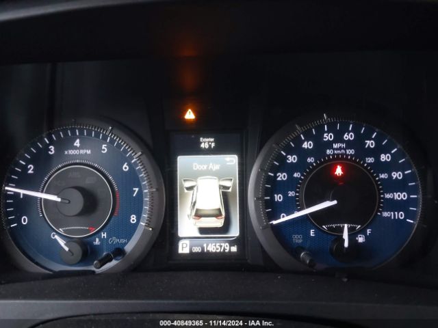 5TDJZ3DCXJS189853 Toyota Sienna Le 7 Passenger