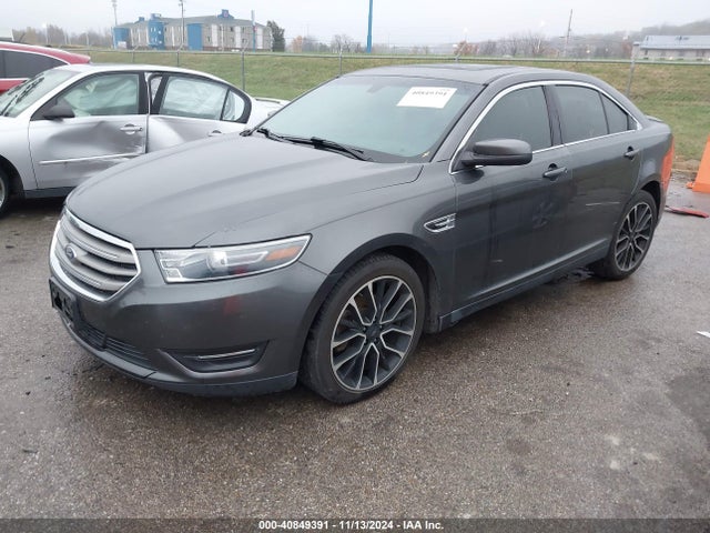Ford TAURUS SEL 2017 1FAHP2E80HG112864 Image 2