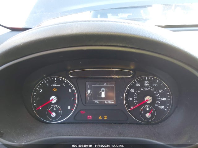 5XYPG4A35HG295287 KIA Sorento 2.4l Lx