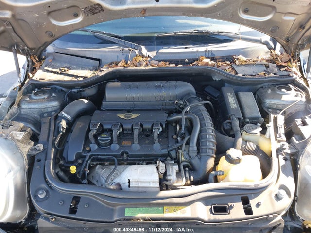 2010 MINI COOPER S WMWMF7C56ATZ74045 Photo 9
