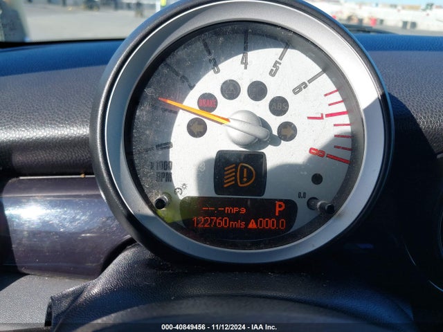 2010 MINI COOPER S WMWMF7C56ATZ74045 Photo 6