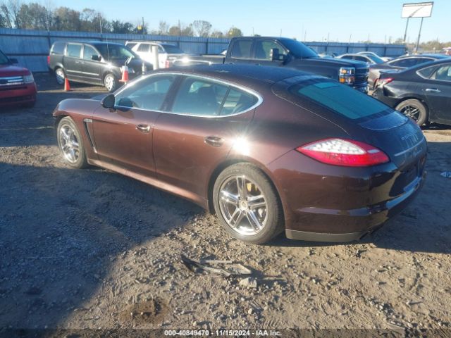 2011 PORSCHE PANAMERA WP0AB2A75BL060041 Photo 2