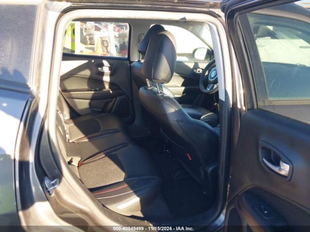 3C4NJDDB6JT450827 Jeep Compass Trailhawk 4x4