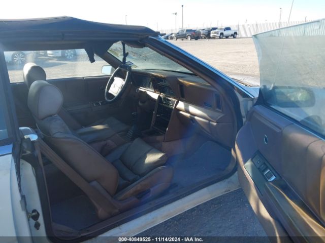 1989 CHRYSLER LEBARON 1C3XJ45A1KG217320 Photo 4