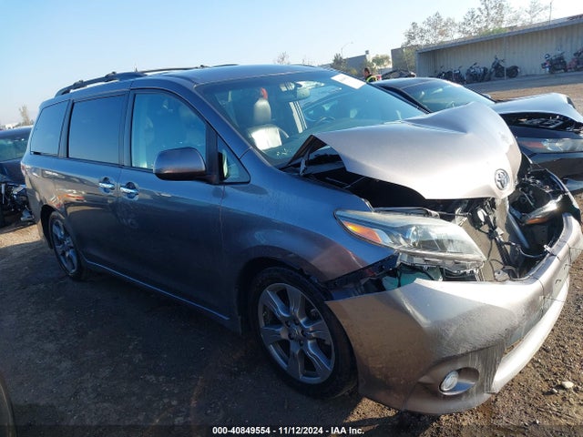 Toyota Sienna Se 8 Passenger 2017 5TDXZ3DC7HS876986 Image 13