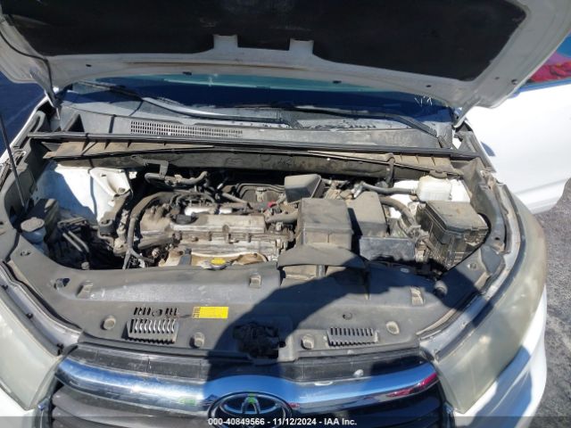 5TDZARFH9ES005370 Toyota Highlander Le