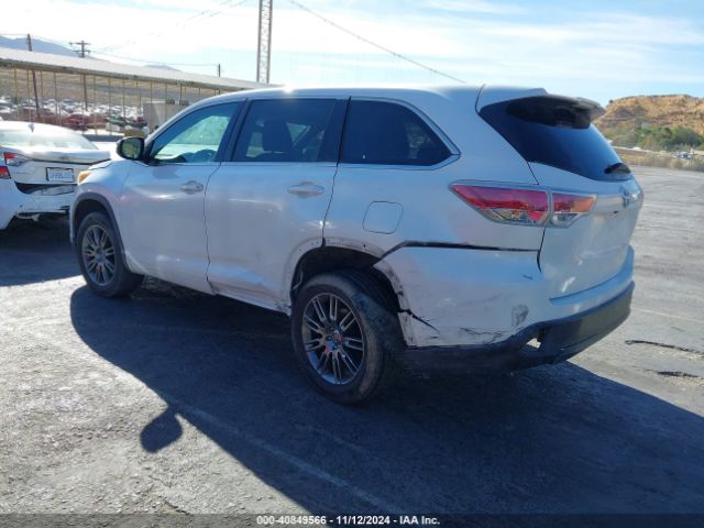 5TDZARFH9ES005370 Toyota Highlander Le