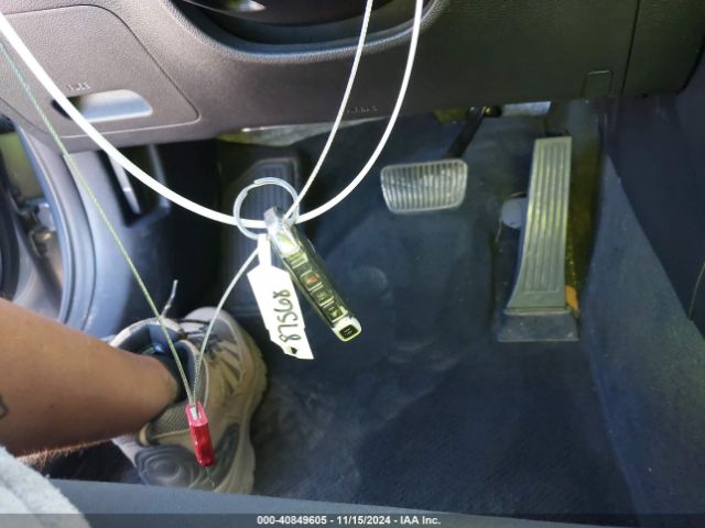5XXG14J23MG061270 KIA K5 LXS
