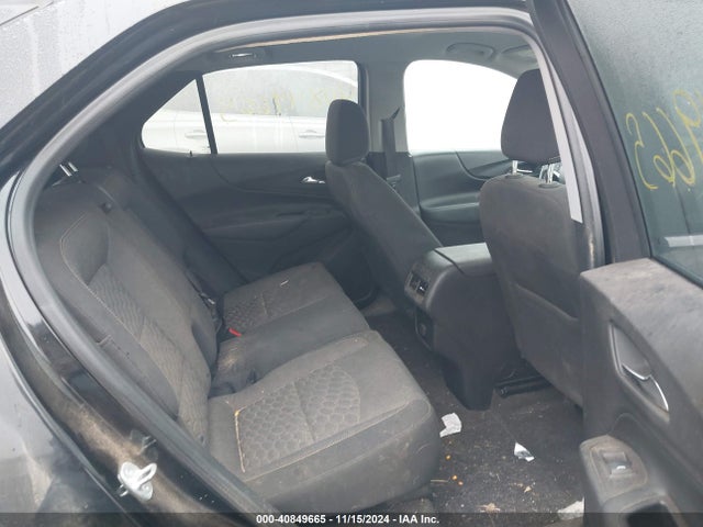 Chevrolet EQUINOX LT 2018 2GNAXSEV6J6117372 Image 8